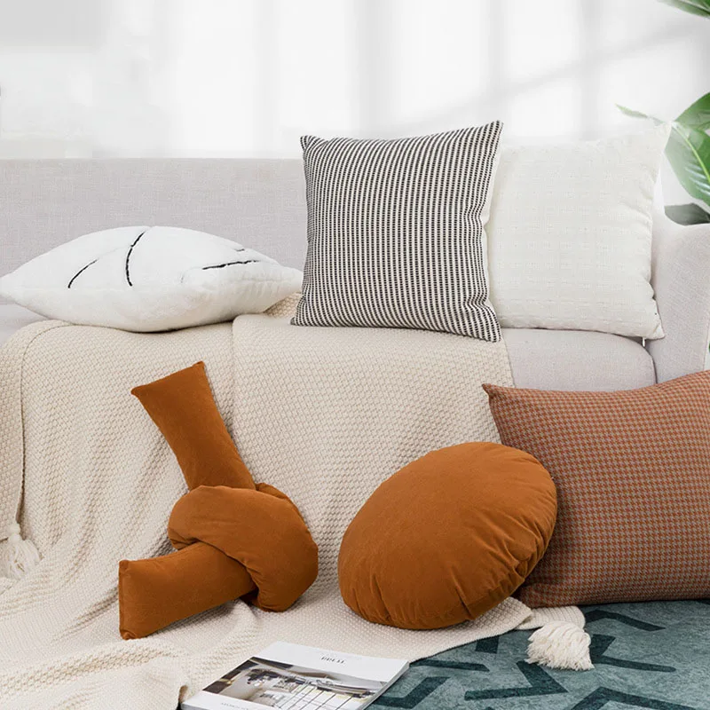 Household Sofa Orange White Cushion Cover Pillow Luxury Bed Pillow Cover Double Lengthened Waist Pillow Double Cushion 15x160cm
Household Sofa Orange White Cushion Cover Pillow Luxury Bed Pillow Cover Double Lengthened Waist Pillow Double Cushion 15x160cm