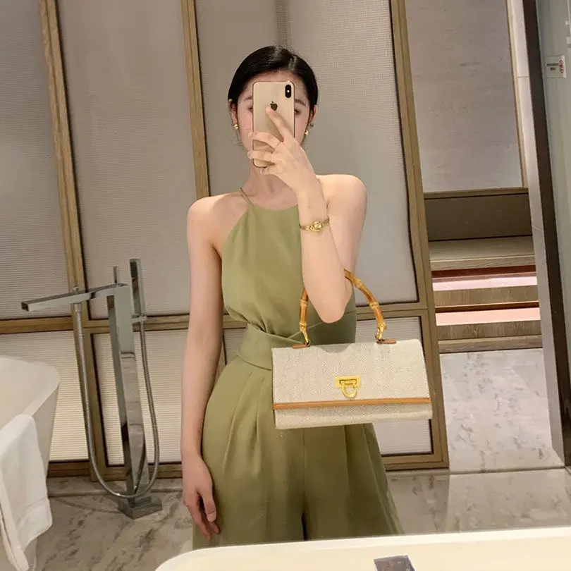 2021 Summer high waist jumpsuit women Retro High Waist Jumpsuit Casual Pants straight legs office lady pants
2021 Summer high waist jumpsuit women Retro High Waist Jumpsuit Casual Pants straight legs office lady pants