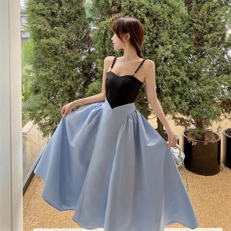Women French Retro Dress Elegant 2021 Summer Ladies Temperament Hepburn Style Contrast Color Design Pearl Strap A-Line Vestidos
Women French Retro Dress Elegant 2021 Summer Ladies Temperament Hepburn Style Contrast Color Design Pearl Strap A-Line Vestidos