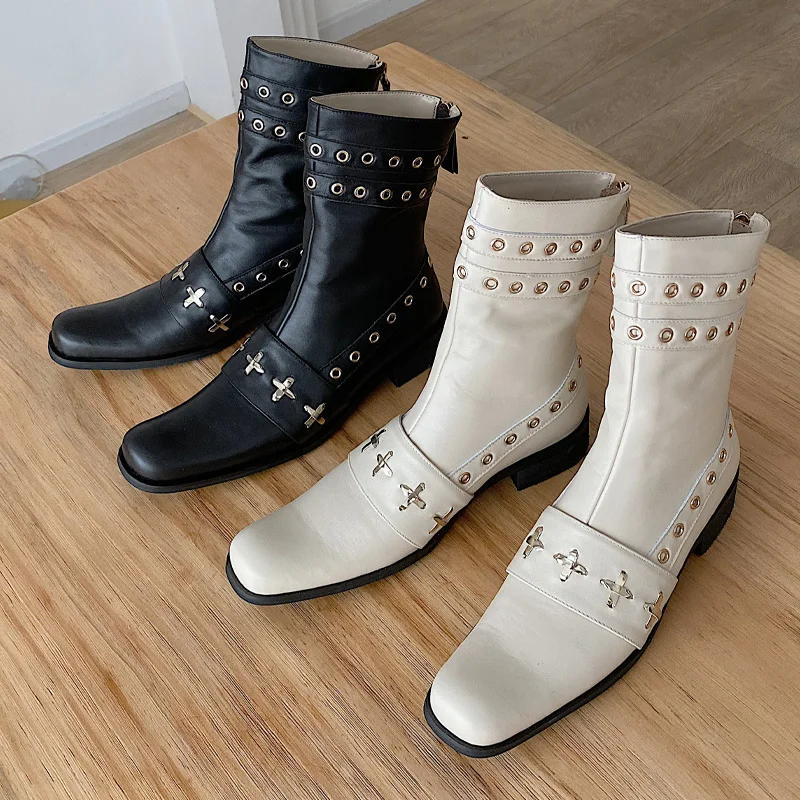 Модная женская обувь из натуральной кожи; Ботильоны с заклепками; Большие размеры; Обувь на среднем каблуке; Женские туфли с квадратным носк...
Модная женская обувь из натуральной кожи; Ботильоны с заклепками; Большие размеры; Обувь на среднем каблуке; Женские туфли с квадратным носк...