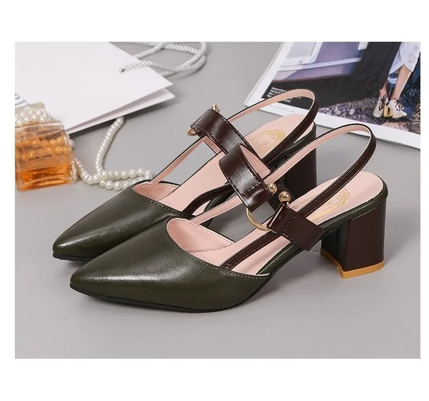 2021 New Sandals Hollow Coarse Sandals High-heeled Shallow Mouth Pointed Pumps Female Sexy High Heels Large Fashion Woman Shoes
2021 New Sandals Hollow Coarse Sandals High-heeled Shallow Mouth Pointed Pumps Female Sexy High Heels Large Fashion Woman Shoes