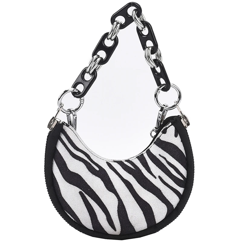 Mini Half-Moon Design PU Leather Crossbody Shoulder Bags for Beautiful Women 2021 Fashion Ladies Chain Brand Handbags and Purse
Mini Half-Moon Design PU Leather Crossbody Shoulder Bags for Beautiful Women 2021 Fashion Ladies Chain Brand Handbags and Purse