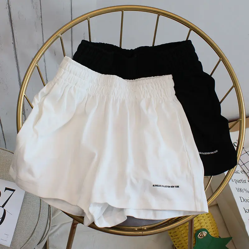 Korean simple letter printing casual shorts summer new fashion loose vintage women elastic waist chic Harajuku punk shorts
Korean simple letter printing casual shorts summer new fashion loose vintage women elastic waist chic Harajuku punk shorts