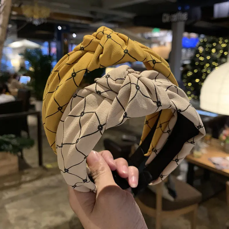 30pcs/lot DIY Multi Simple Fabrics Gridding Head Bands Wide Wash Face HeadBands Hair Styling Tools Accessory HA1084
30pcs/lot DIY Multi Simple Fabrics Gridding Head Bands Wide Wash Face HeadBands Hair Styling Tools Accessory HA1084