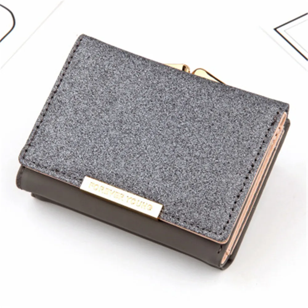 Women's Short Wallet Korean Fashion Sequins Small Bag Multi-card Student Coin Purse
Women's Short Wallet Korean Fashion Sequins Small Bag Multi-card Student Coin Purse