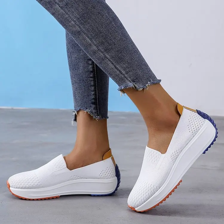 Sneakers Women Vulcanized Shoes Ladies Brand design printed letters Sneakers Female Casual Sport Shoes 2021 Fashion Mujer Shoes
Sneakers Women Vulcanized Shoes Ladies Brand design printed letters Sneakers Female Casual Sport Shoes 2021 Fashion Mujer Shoes
