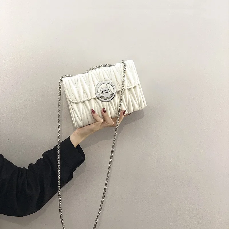 Belvah Chains Luxe Satchel Lady Fashion Casual Classic Mini British Style Gothic Punk Minimalist Vintage Shoulder Crossbody Bags 
Belvah Chains Luxe Satchel Lady Fashion Casual Classic Mini British Style Gothic Punk Minimalist Vintage Shoulder Crossbody Bags