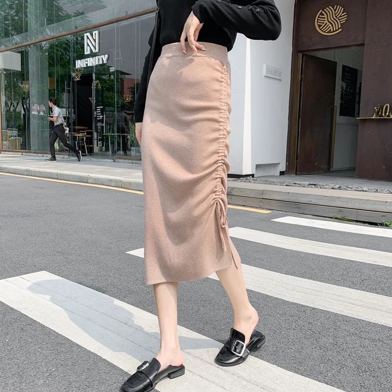 2021 autumn and winter new fashion knitted skirts pleated lace-up skirts with hips and high waists are thin woolen skirts women
2021 autumn and winter new fashion knitted skirts pleated lace-up skirts with hips and high waists are thin woolen skirts women