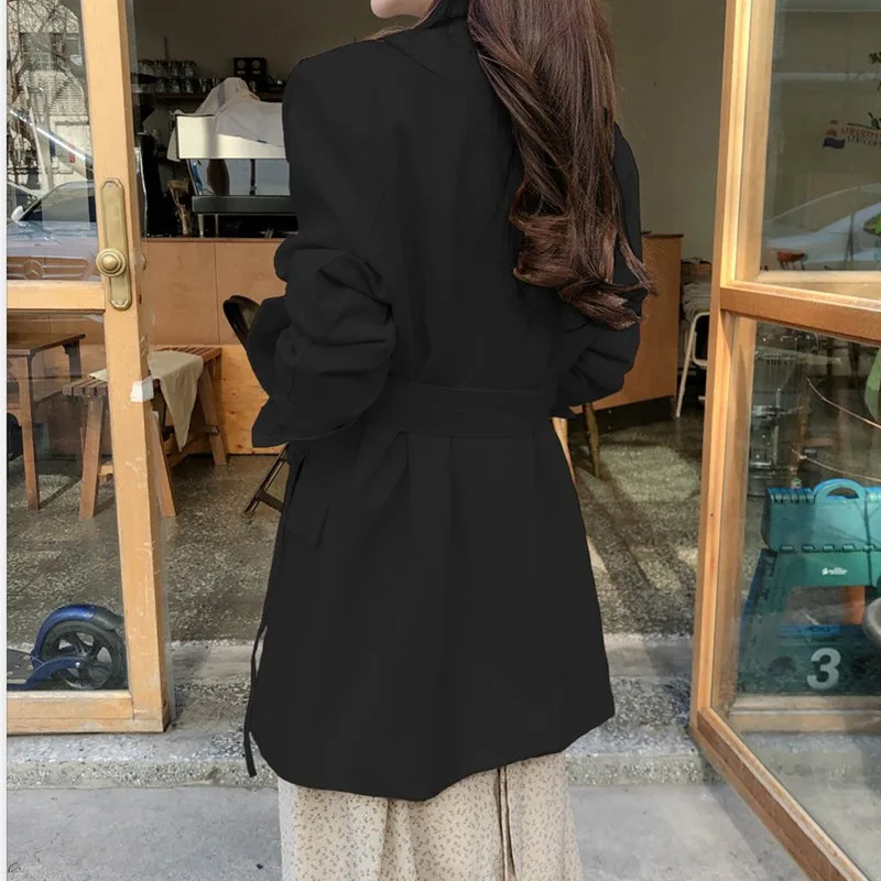 2021 spring and autumn new suit women's French fashion casual temperament thin belt jacket
2021 spring and autumn new suit women's French fashion casual temperament thin belt jacket