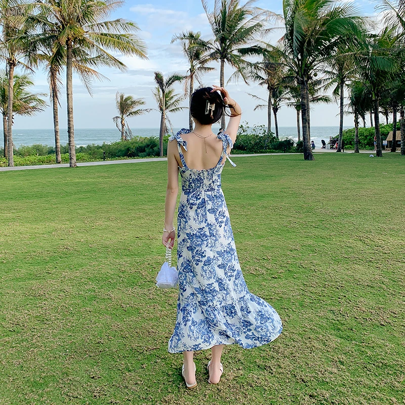 2021 Women Summer Dress Sexy Sling Floral Print Chiffon Dress Ladies Tunic Sundress Girl Holiday Mini Dress Y636
2021 Women Summer Dress Sexy Sling Floral Print Chiffon Dress Ladies Tunic Sundress Girl Holiday Mini Dress Y636
