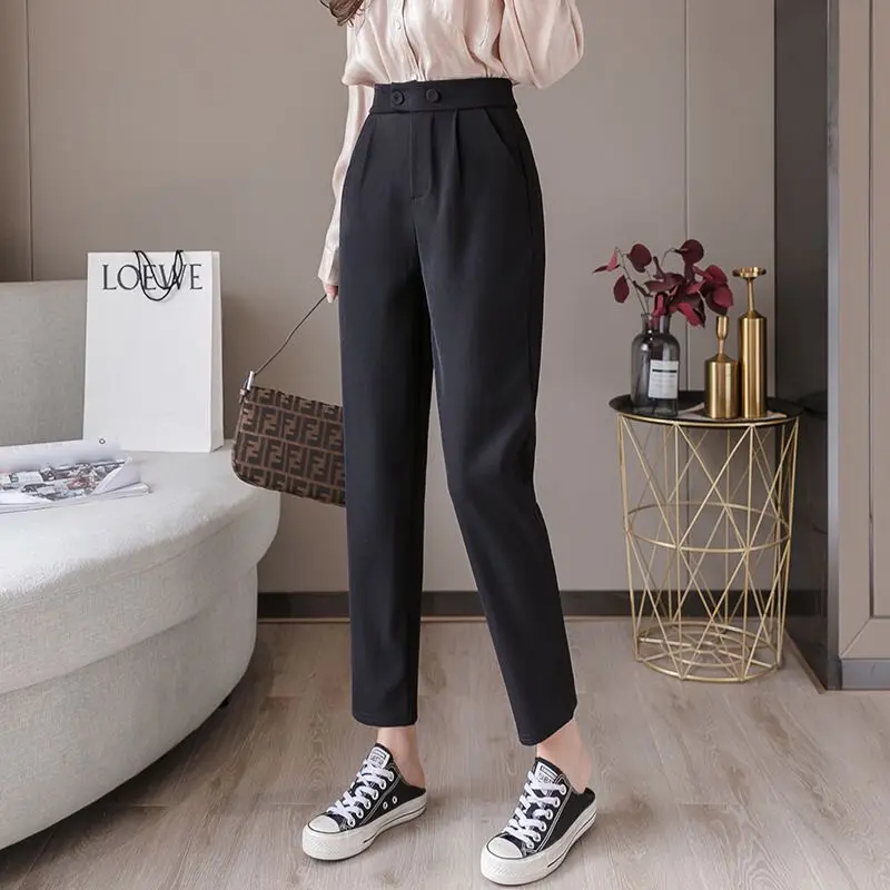 2021 spring and summer new suit pants women's high waist drape loose straight pants feet casual bottoming Harlan pants tide
2021 spring and summer new suit pants women's high waist drape loose straight pants feet casual bottoming Harlan pants tide