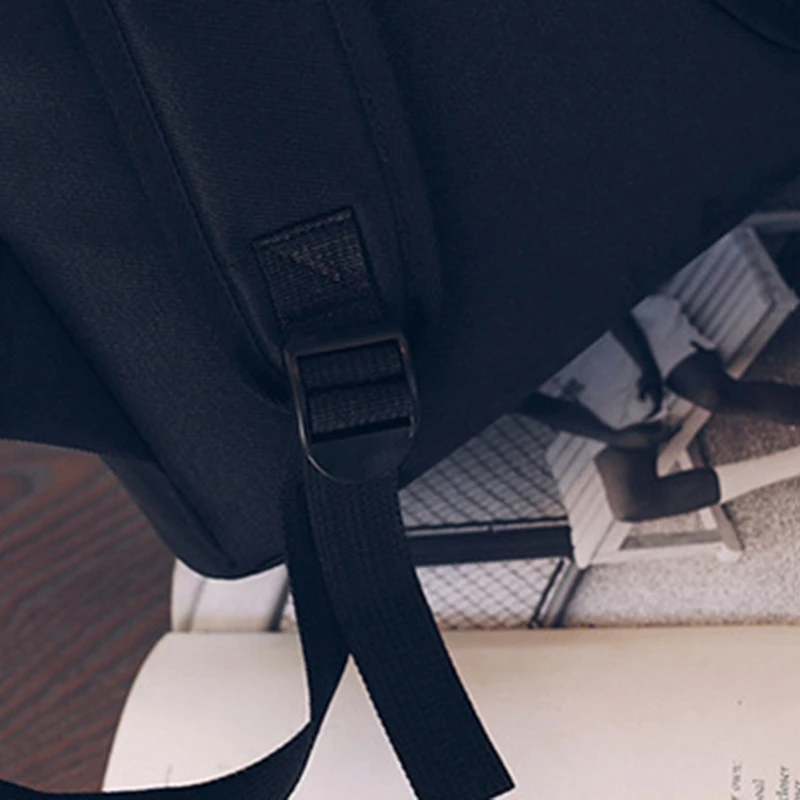 NEW-Fashion Female Bag Korean Version of Reflective Strips Student Men's Shoulders Trend Junior High School Student Book
NEW-Fashion Female Bag Korean Version of Reflective Strips Student Men's Shoulders Trend Junior High School Student Book