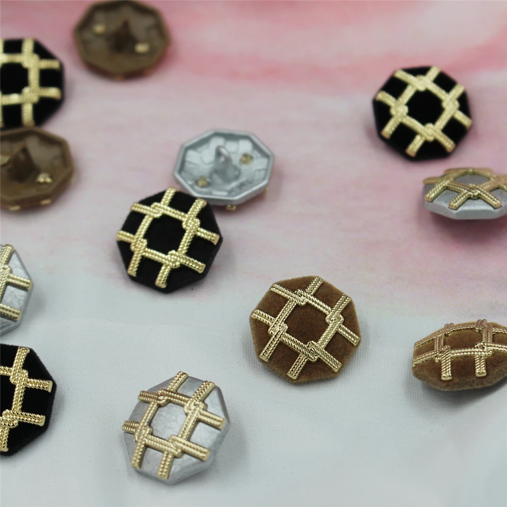 Fashion Flocking Metal Buttons Embellishments for Clothing Round Black Buttons for Coat Jacket Decorative Buttons for Clothing
Fashion Flocking Metal Buttons Embellishments for Clothing Round Black Buttons for Coat Jacket Decorative Buttons for Clothing