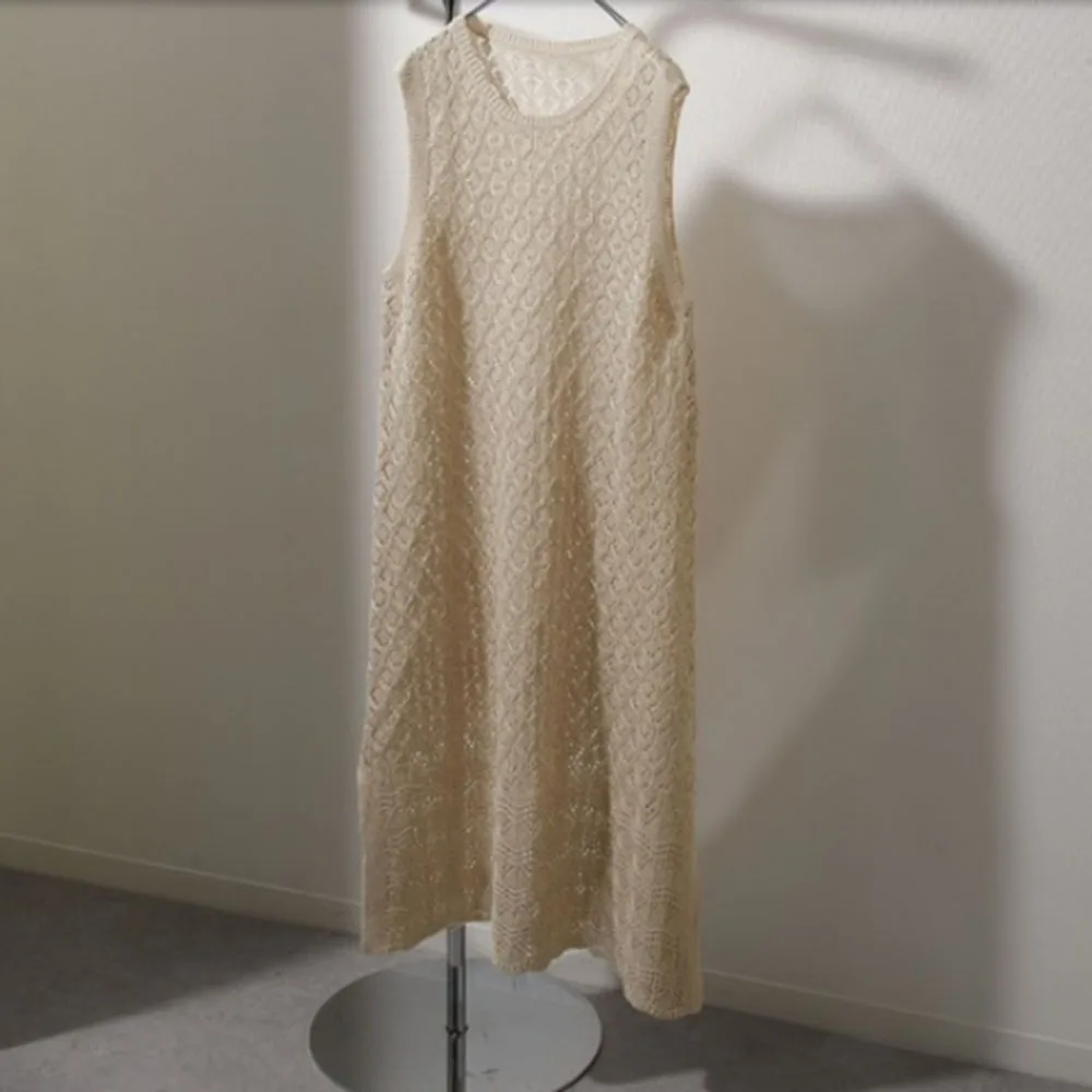 2021 Summer New Fashion Simplicity Loose Casual Split Fork Round Neck Solid Color Sleeveless Women's Dress Japanese Style
2021 Summer New Fashion Simplicity Loose Casual Split Fork Round Neck Solid Color Sleeveless Women's Dress Japanese Style