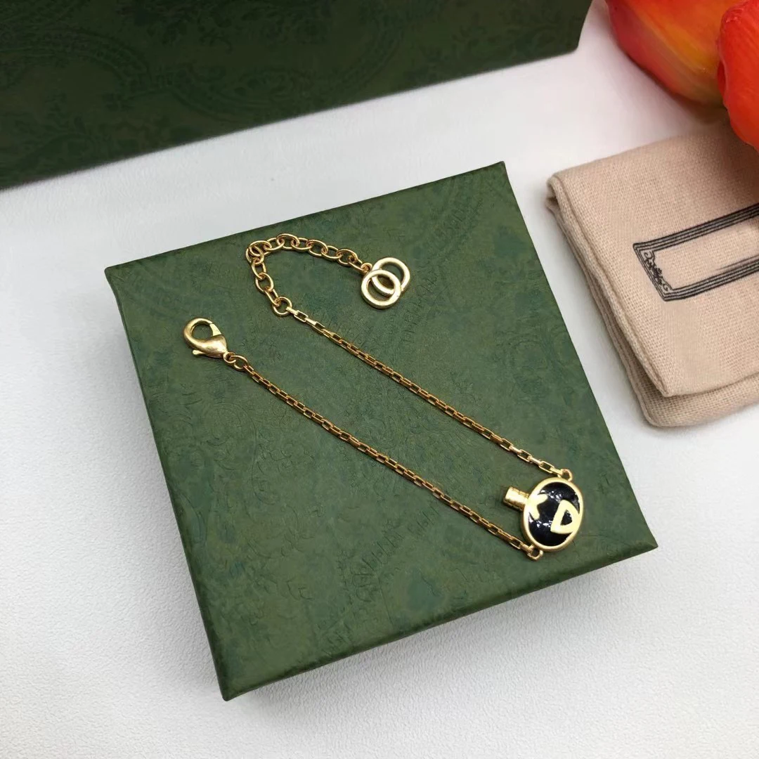 Acquire women luxury 925 Silver black gold oval bracelet original letter G brand jewelry logo Christmas holiday couple gift
Acquire women luxury 925 Silver black gold oval bracelet original letter G brand jewelry logo Christmas holiday couple gift