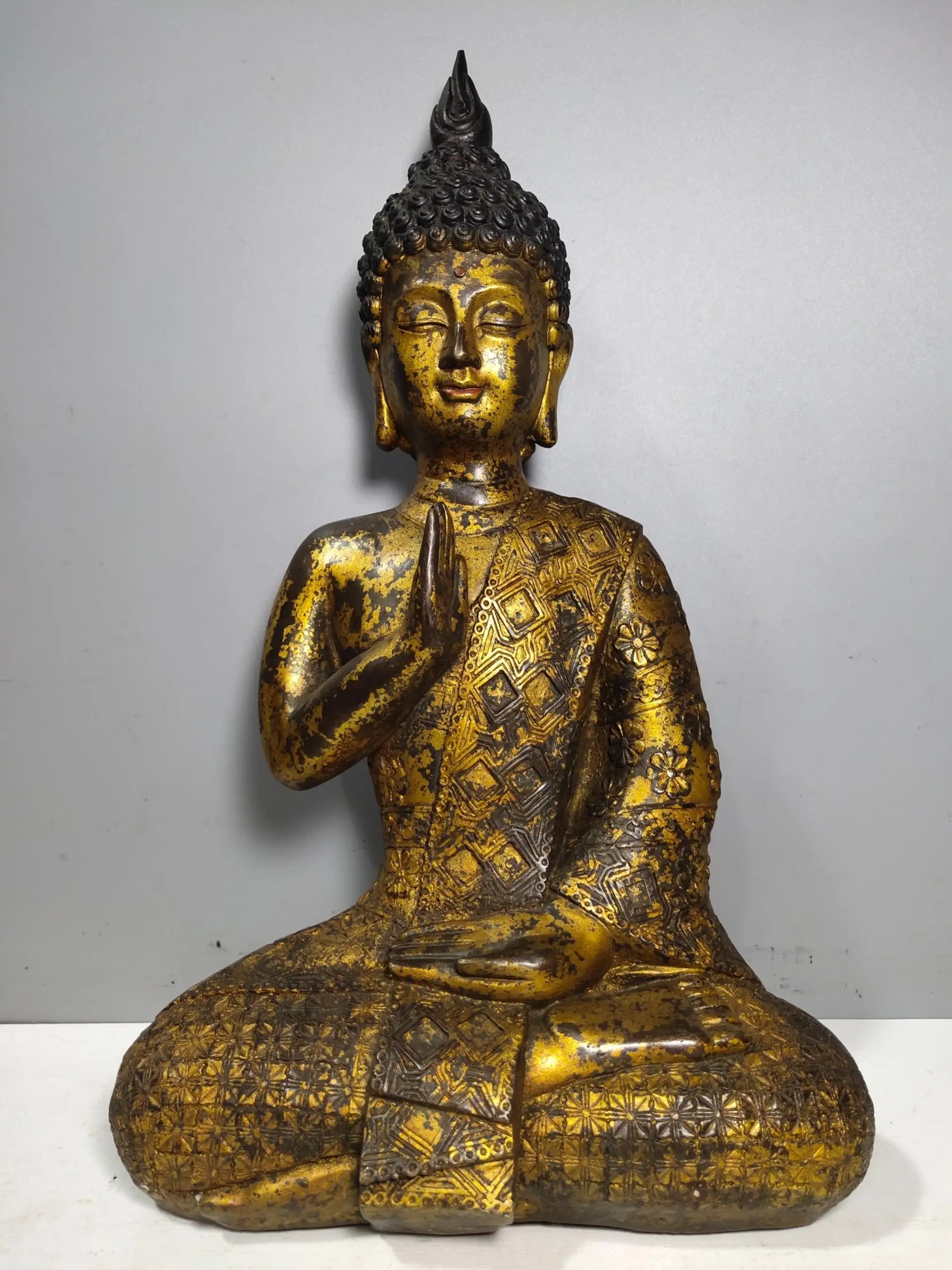 Home Decor 15" Tibet Buddhism Temple Old Bronze Gilt Cinnabars Shakyamuni Thai Buddha Buddha Enshrine the Buddha
Home Decor 15" Tibet Buddhism Temple Old Bronze Gilt Cinnabars Shakyamuni Thai Buddha Buddha Enshrine the Buddha