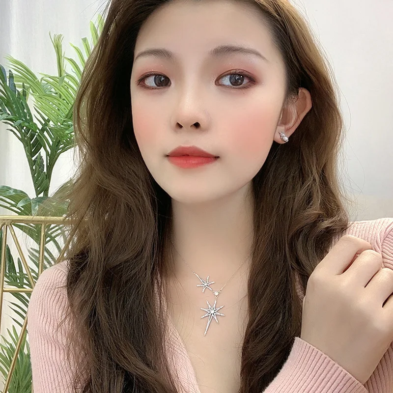 Exquisite Ladies Summer Jewelry Ladies Six-pointed Star Pendant Necklace 925 Silver Geometric Zircon Charm Necklace Gift
Exquisite Ladies Summer Jewelry Ladies Six-pointed Star Pendant Necklace 925 Silver Geometric Zircon Charm Necklace Gift