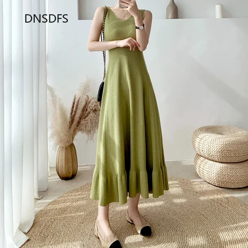 Women Spring Summer Dress Korean A Line V-neck Long Knit Dress Sleeveless Slim Bottoming Dress Women Sweet Green Black Clothing
Women Spring Summer Dress Korean A Line V-neck Long Knit Dress Sleeveless Slim Bottoming Dress Women Sweet Green Black Clothing