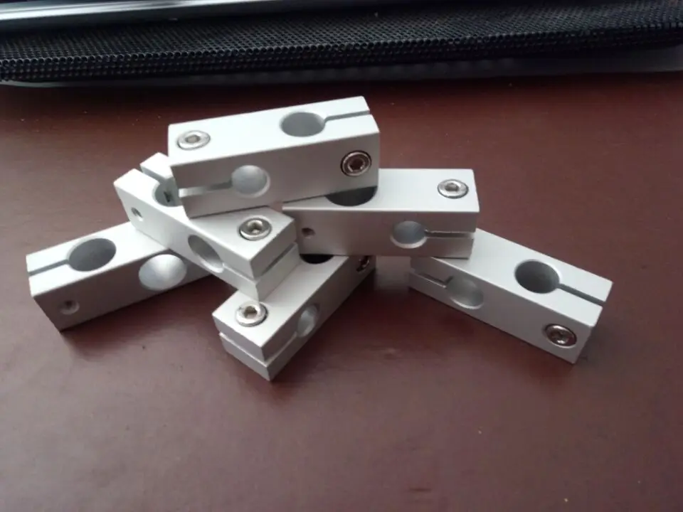 Stainless steel tube cross clamp pillar clamp double orifice fitting cross connectors for 20mm shaft 1pcs
Stainless steel tube cross clamp pillar clamp double orifice fitting cross connectors for 20mm shaft 1pcs