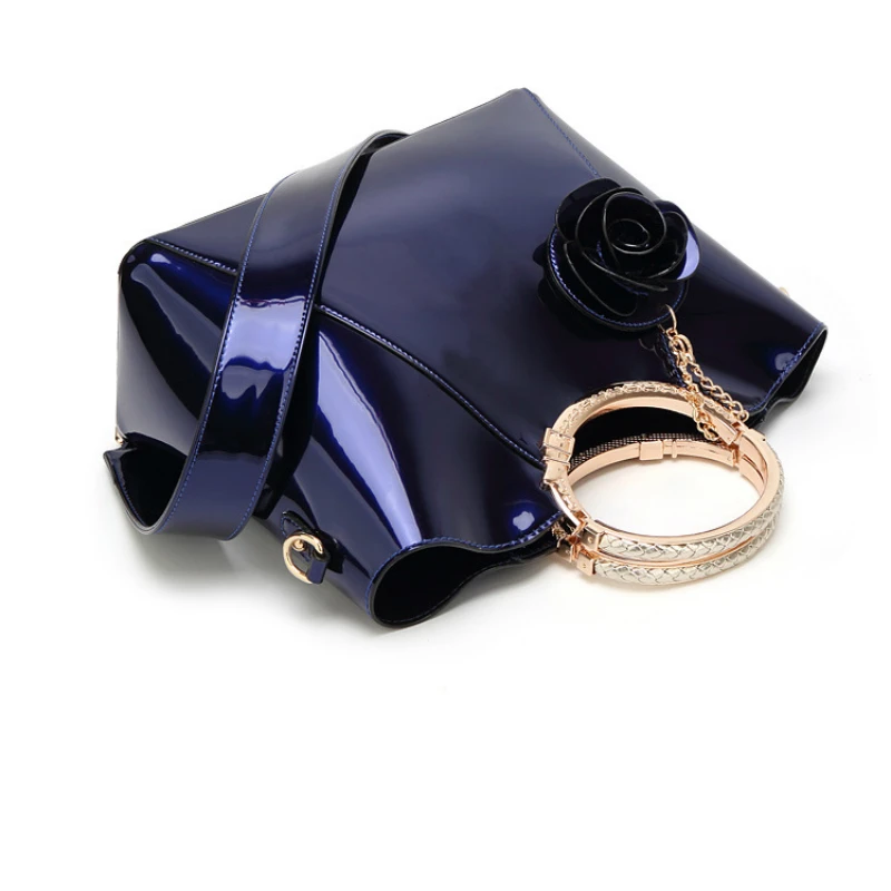 2021 New Women's Bag Fashion Patent Leather Handbag Flower Tassel Solid Color Shoulder Bag
2021 New Women's Bag Fashion Patent Leather Handbag Flower Tassel Solid Color Shoulder Bag