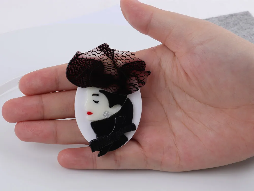 Retro Mesh Face Veil Lady Acrylic Brooches For Women Handmade Resin Brooch Lapel Pins Badge Fashion Wedding Jewelry 2021 New
Retro Mesh Face Veil Lady Acrylic Brooches For Women Handmade Resin Brooch Lapel Pins Badge Fashion Wedding Jewelry 2021 New