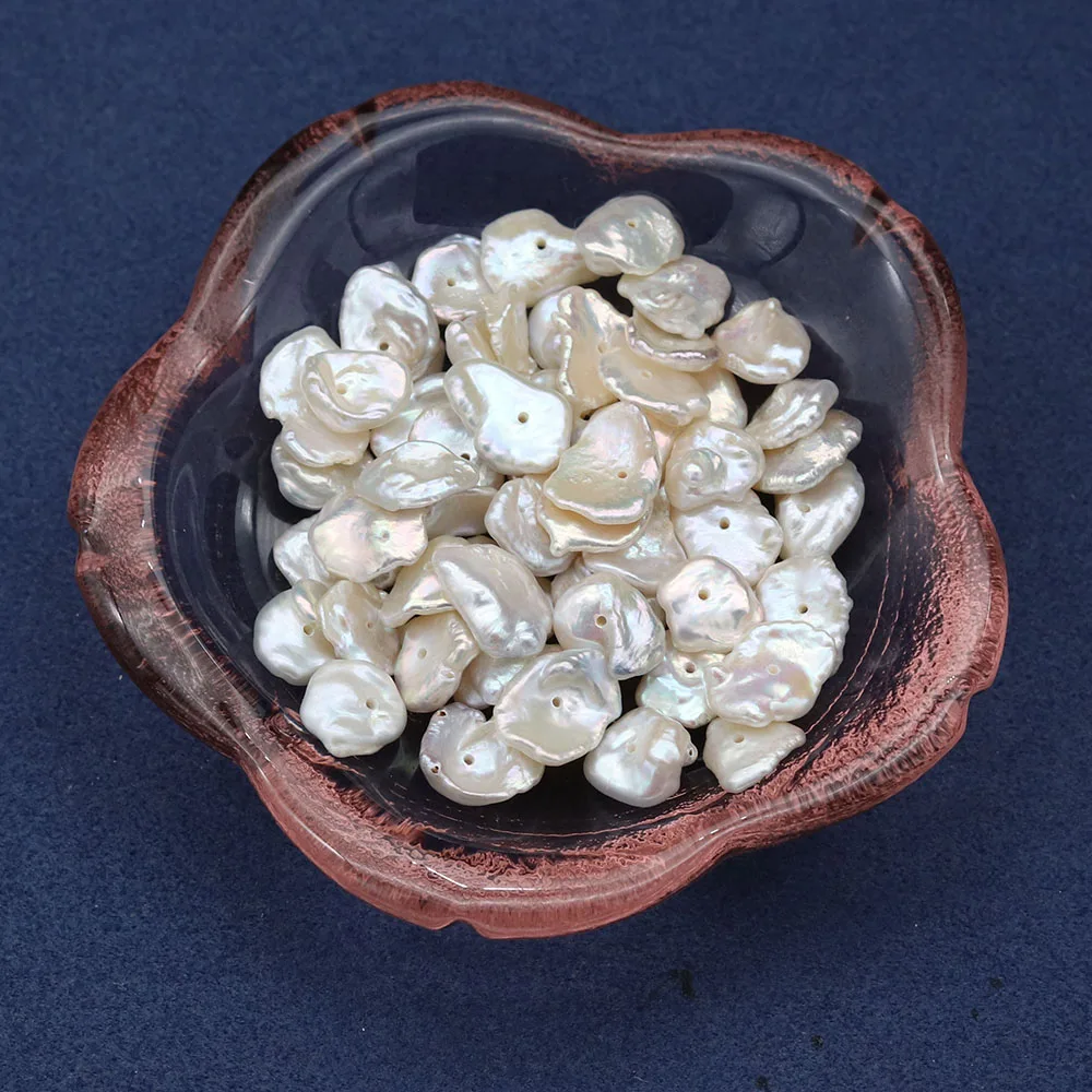 New 2PCS Natural Freshwater Pearl Beads Middle Hole Petal Shape Pearl Loose Beads for DIY Necklace Jewelry Accessories 9-10mm
New 2PCS Natural Freshwater Pearl Beads Middle Hole Petal Shape Pearl Loose Beads for DIY Necklace Jewelry Accessories 9-10mm