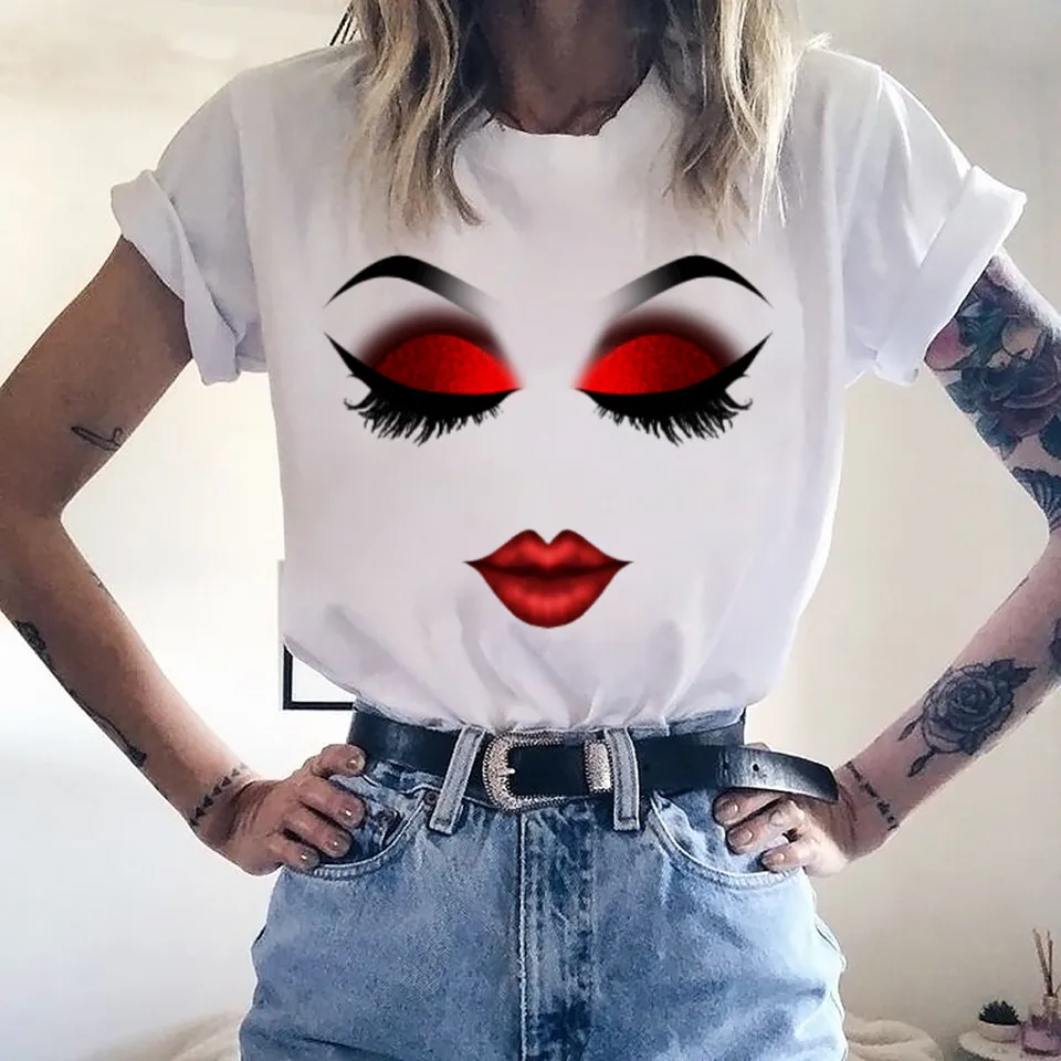 Makeup Red Lip Prints Women's T-shirt Face Girls T Shirts Harajuku Casual Aesthetic Summer Femme shirts Graphic 90s Tee 
Makeup Red Lip Prints Women's T-shirt Face Girls T Shirts Harajuku Casual Aesthetic Summer Femme shirts Graphic 90s Tee