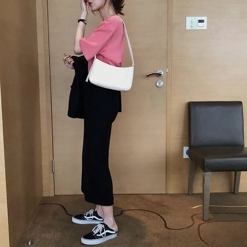 Retro PU Leather Women Handbags Vintage Ladies Baguette Underarm Shoulder Bag Candy Color Female Messenger Bags Clutch Purse
Retro PU Leather Women Handbags Vintage Ladies Baguette Underarm Shoulder Bag Candy Color Female Messenger Bags Clutch Purse