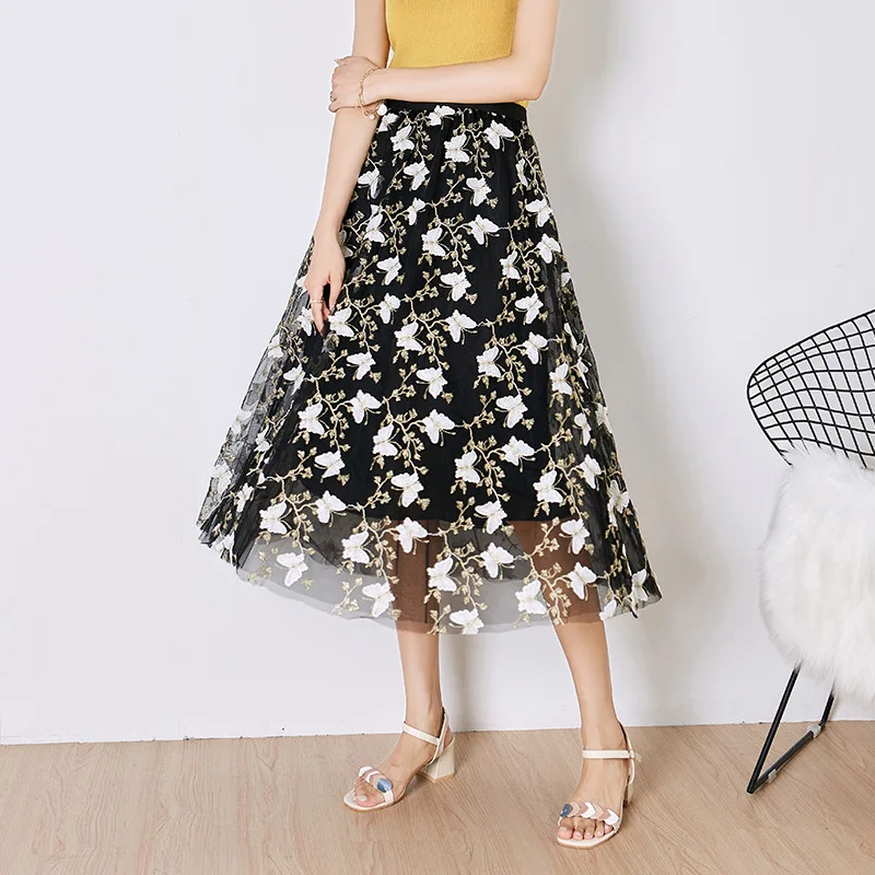Heavy Industry Embroidered Butterfly Skirt Women Lady High Waist Gold Silk Mesh Long Skirt Women
Heavy Industry Embroidered Butterfly Skirt Women Lady High Waist Gold Silk Mesh Long Skirt Women
