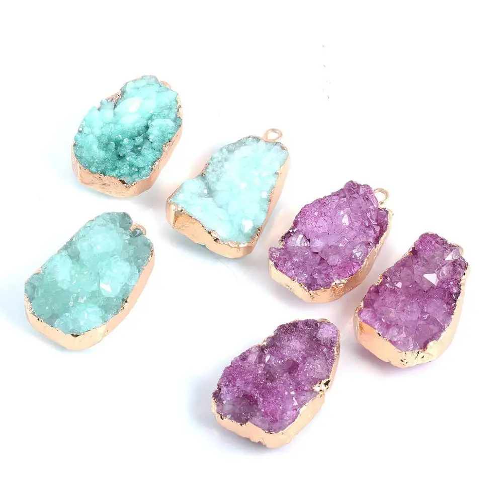LE SKY Natural Stone Trendy Crystal Bud Golden Agates Necklace Pendant For Jewelry Making DIY Necklace Size 25x39x13mm
LE SKY Natural Stone Trendy Crystal Bud Golden Agates Necklace Pendant For Jewelry Making DIY Necklace Size 25x39x13mm