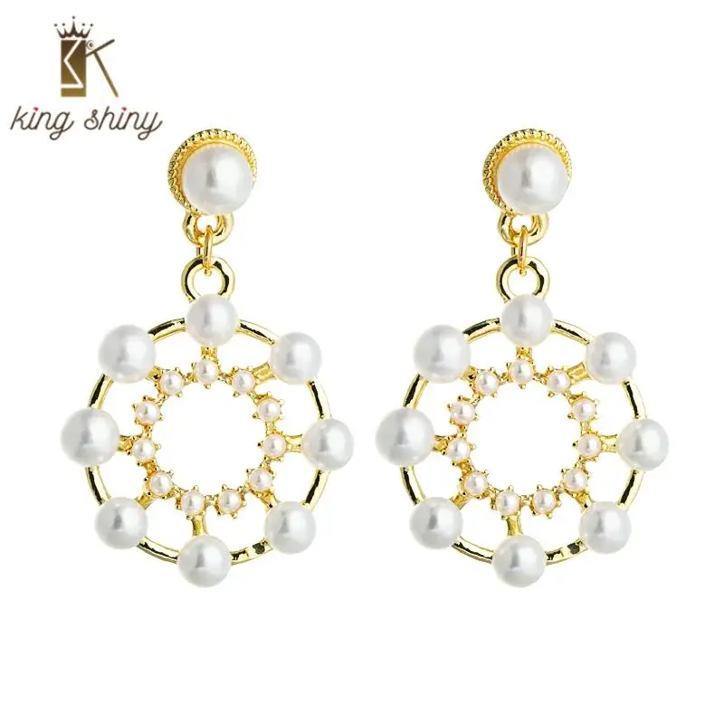 Elegant Silmulated Pearl Statement Dangle Earrings for Woman Vintage Geometric Big Round Drop Earrings Woman Party Ear Jewelry
Elegant Silmulated Pearl Statement Dangle Earrings for Woman Vintage Geometric Big Round Drop Earrings Woman Party Ear Jewelry