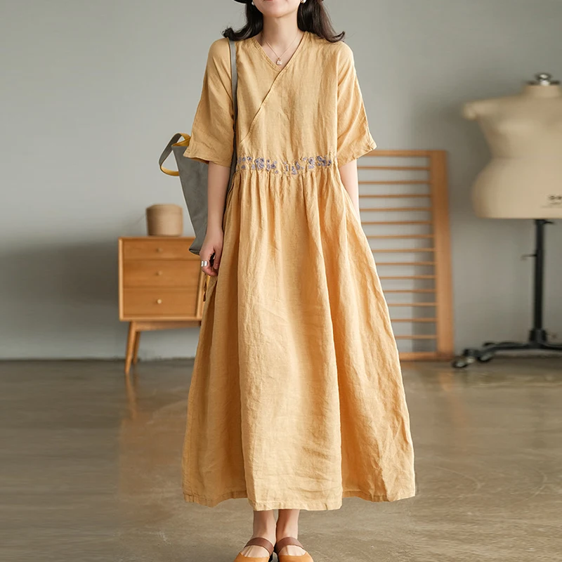 NINI WONDERLAND 2021 Summer V-neck Solid Color Linen Embroidery Vintage Dress Women Short Sleeve Loose Casual Dress Big Size
NINI WONDERLAND 2021 Summer V-neck Solid Color Linen Embroidery Vintage Dress Women Short Sleeve Loose Casual Dress Big Size