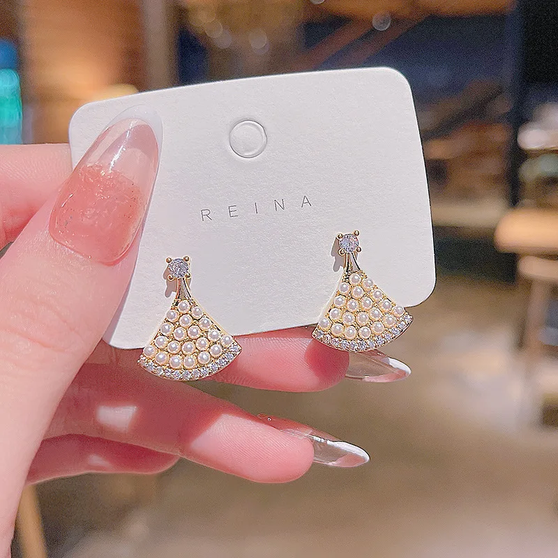 Drop Shipping 925 Silvers Post Pearl Skirt Earrings Female Women Girl Lady Stud Gift Jewelry
Drop Shipping 925 Silvers Post Pearl Skirt Earrings Female Women Girl Lady Stud Gift Jewelry