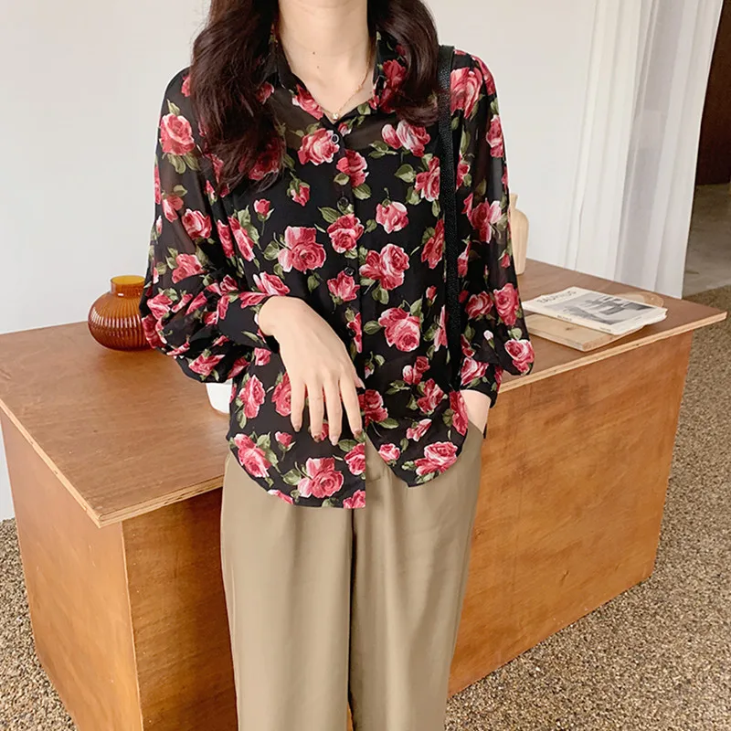 2021 Summer Women Shirt Female Blouse floral Retro Casual Turn-down Collar Chiffon Long Sleeve Loose elegant Office Lady Tops
2021 Summer Women Shirt Female Blouse floral Retro Casual Turn-down Collar Chiffon Long Sleeve Loose elegant Office Lady Tops