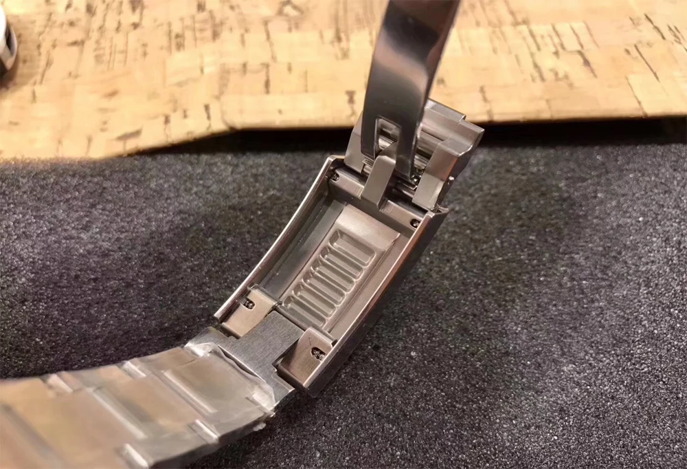 TESEN DESIGN Top Men Fashion Luxury Automatic Watch Sapphire Glass 40MM Ceramic GMT Mechanical Watches 100m Waterproof Classic 
TESEN DESIGN Top Men Fashion Luxury Automatic Watch Sapphire Glass 40MM Ceramic GMT Mechanical Watches 100m Waterproof Classic