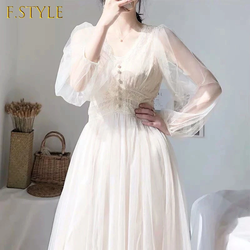 2021 Women Spring Dress Vintage Elegant with Button A-Line Dress Solid Puff Sleeve Lace Voile Mesh Dress Women Vestidos
2021 Women Spring Dress Vintage Elegant with Button A-Line Dress Solid Puff Sleeve Lace Voile Mesh Dress Women Vestidos