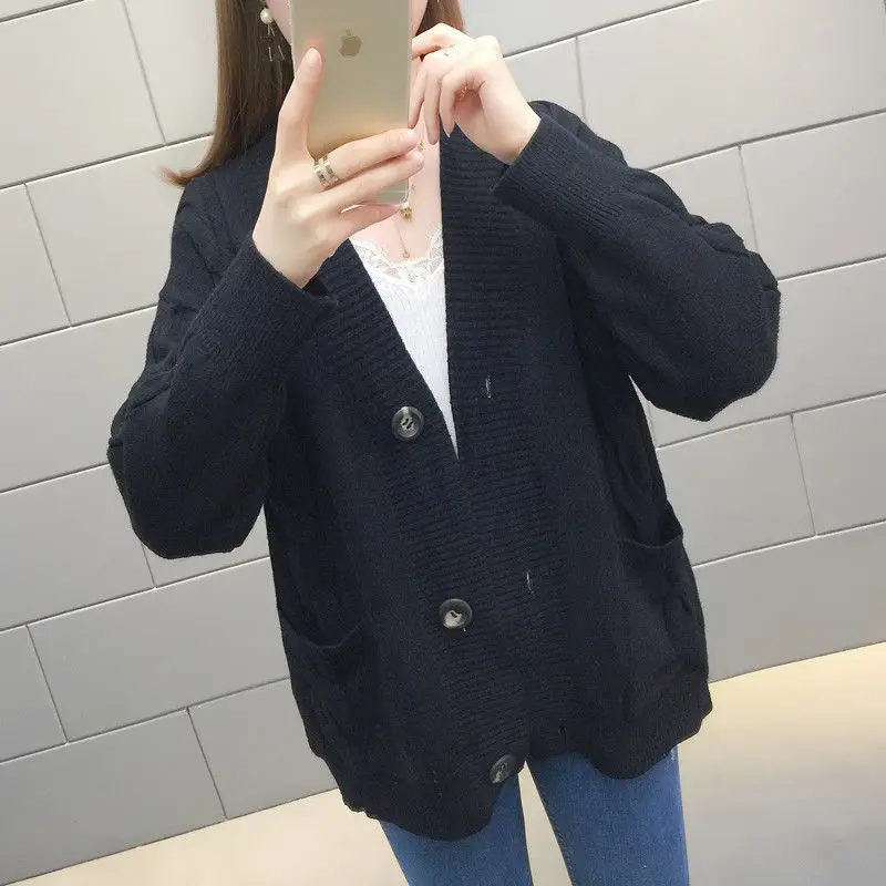 Casual V Neck Knitted Cardigan Women Autumn Winter Long Sleeve Single Breasted Female Coat Jacket Fashion Ladies Loose Sweater
Casual V Neck Knitted Cardigan Women Autumn Winter Long Sleeve Single Breasted Female Coat Jacket Fashion Ladies Loose Sweater