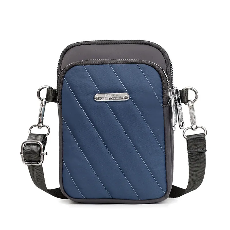 Lightweight versatile ladies shoulder bag large capacity outdoor shopping mobile phone bag fashion trend messenger nylon cloth 
Lightweight versatile ladies shoulder bag large capacity outdoor shopping mobile phone bag fashion trend messenger nylon cloth