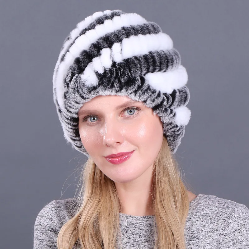 Hat female autumn and winter rex rabbit hair hats Korean version of ladies fur hat female winter plus thick ears
Hat female autumn and winter rex rabbit hair hats Korean version of ladies fur hat female winter plus thick ears