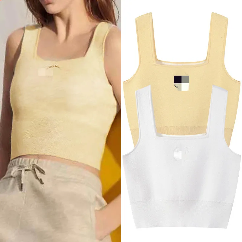 2021 spring and summer new women's front chest double S embroidered hem ribbed knit vest
2021 spring and summer new women's front chest double S embroidered hem ribbed knit vest