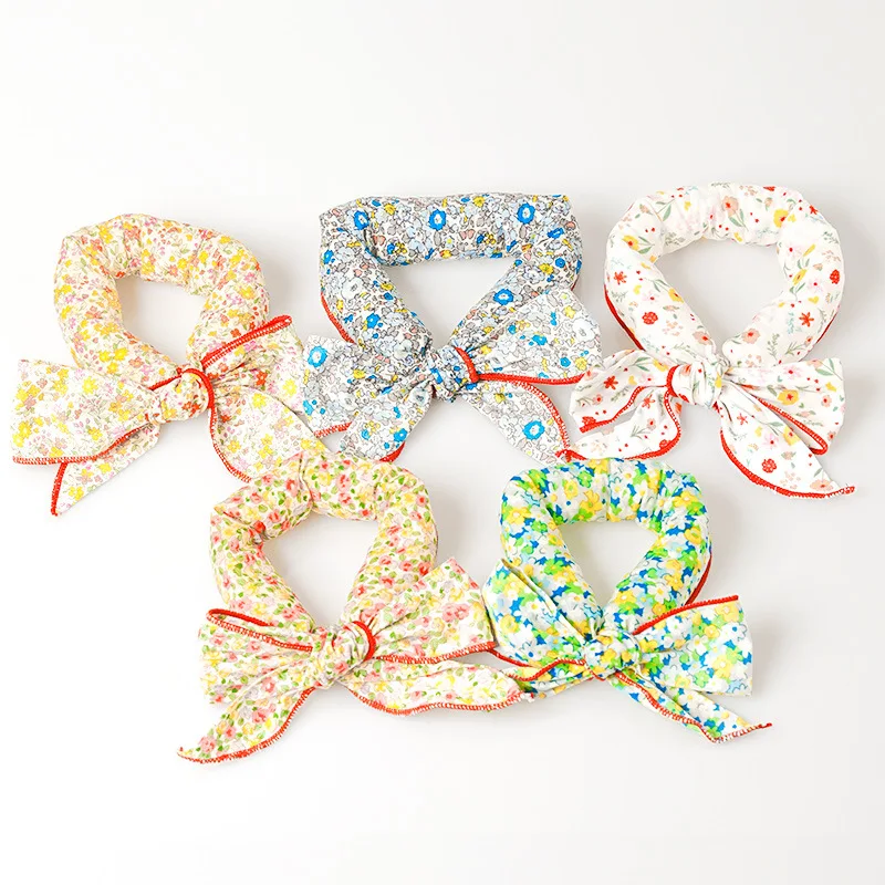 Summer Cooling Collar for Dog Ice Towel Scarf Necklace Adjustable Floral Bowknot Puppy French Bulldog Chien Decoration Supplies
Summer Cooling Collar for Dog Ice Towel Scarf Necklace Adjustable Floral Bowknot Puppy French Bulldog Chien Decoration Supplies