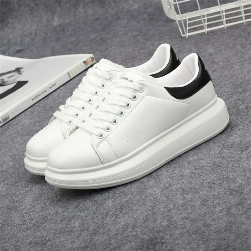 White Sneakers Men's Women's White Shoes Woman Thick Bottom Platform Alexandere Sneakers Casual Couple Running Shoes Size 44
White Sneakers Men's Women's White Shoes Woman Thick Bottom Platform Alexandere Sneakers Casual Couple Running Shoes Size 44