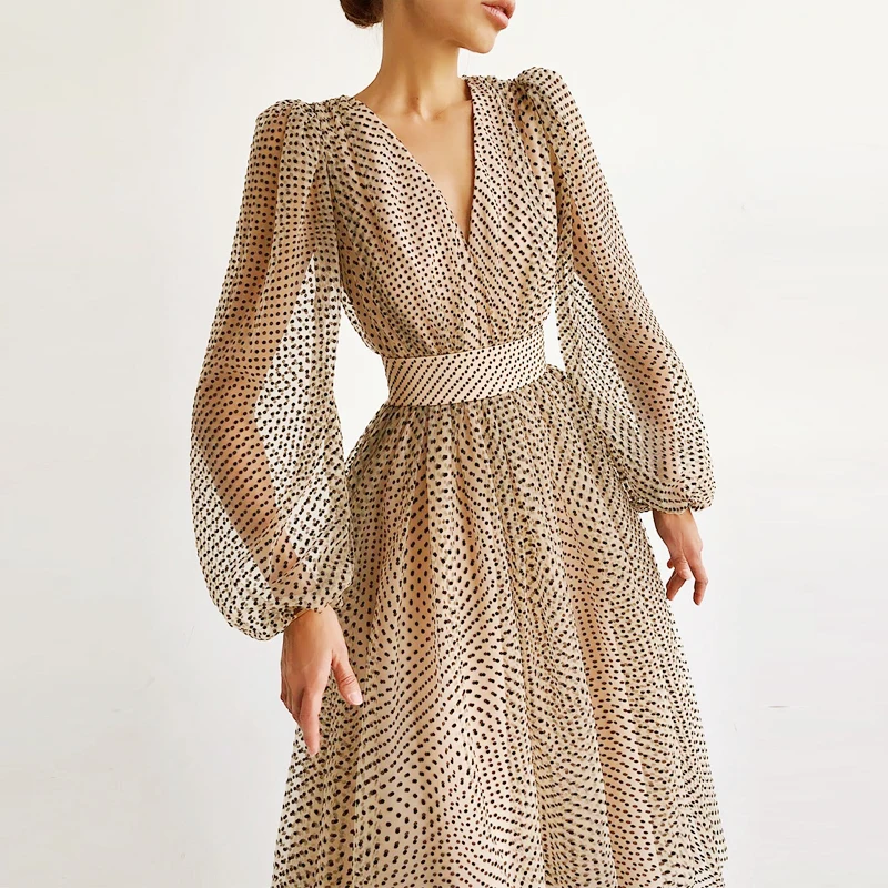 Fashion Dress Polka Dot High Waist Midi Dresses V-Neck Puff Sleeve Elegant Female 2021 Christmas Lady Party Evening Vestidos
Fashion Dress Polka Dot High Waist Midi Dresses V-Neck Puff Sleeve Elegant Female 2021 Christmas Lady Party Evening Vestidos
