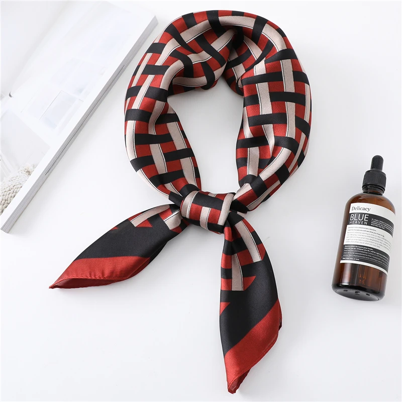 Silk Square Scarf Wrap Handkerchief Head Scarf Hand Neckerchief Scarves Headband Hair Bandana Neckwear Accessories
Silk Square Scarf Wrap Handkerchief Head Scarf Hand Neckerchief Scarves Headband Hair Bandana Neckwear Accessories