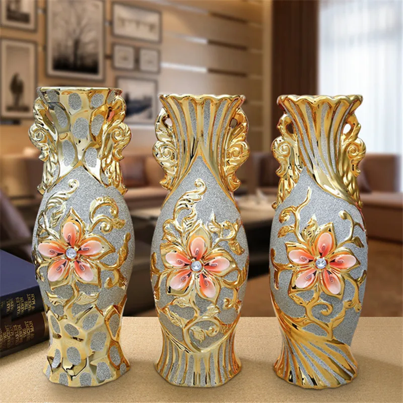 European Gold Plated Frost Porcelain Vase Vintage Advanced Ceramic Flower Vase Living Room Ornaments Home Decoration Vase
European Gold Plated Frost Porcelain Vase Vintage Advanced Ceramic Flower Vase Living Room Ornaments Home Decoration Vase