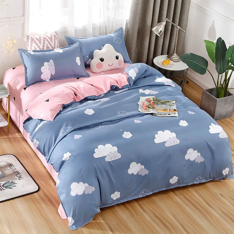 (Quilt cover + pillowcase) 3-piece set 150x200cm double 1.8x2.2m bedding single cartoon four seasons universal quilt cover
(Quilt cover + pillowcase) 3-piece set 150x200cm double 1.8x2.2m bedding single cartoon four seasons universal quilt cover