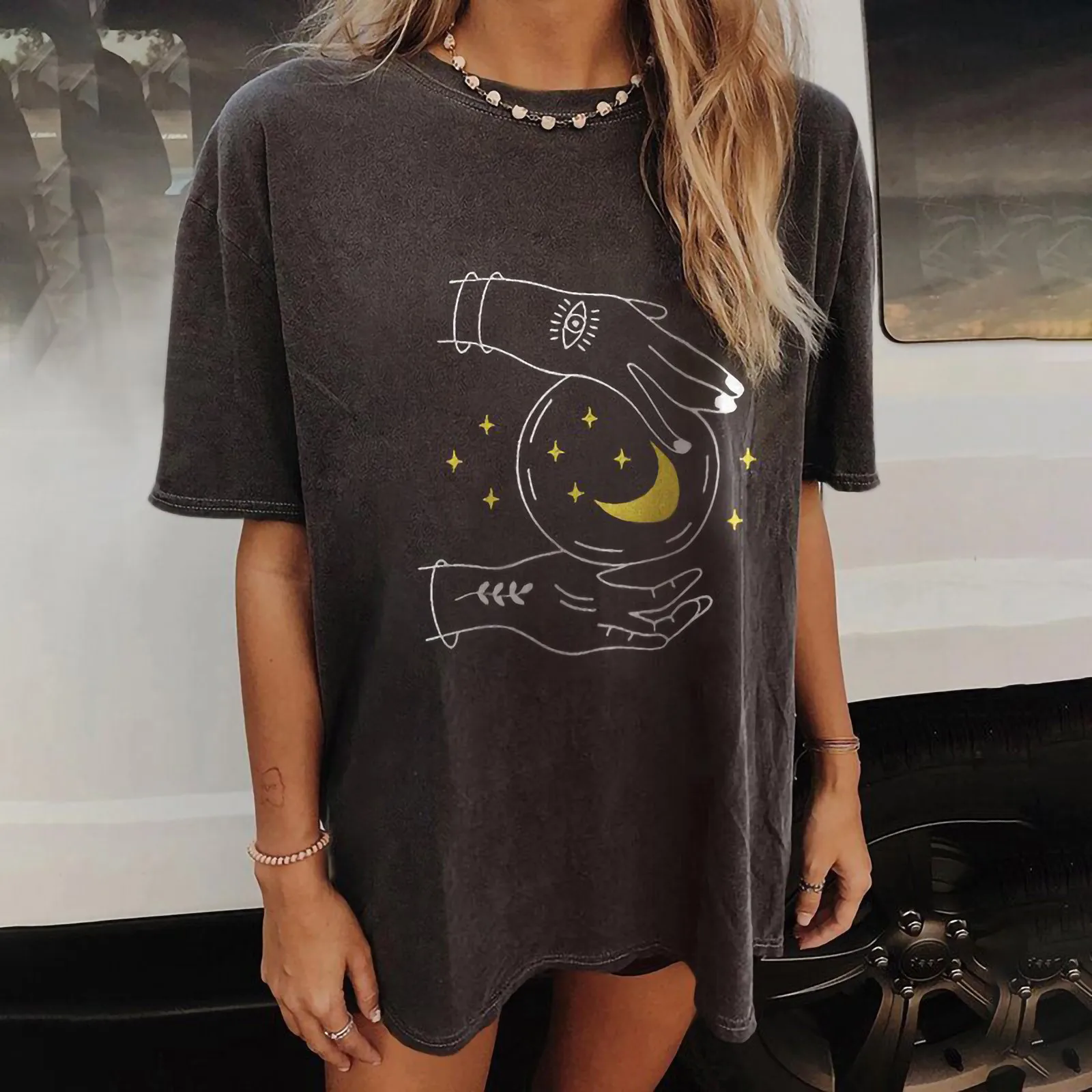 SAGACE Fashioned Simple And Loose Women T - Shirt With Rotator Cuff Retro Printing Loose Personality Top футболка 2021
SAGACE Fashioned Simple And Loose Women T - Shirt With Rotator Cuff Retro Printing Loose Personality Top футболка 2021