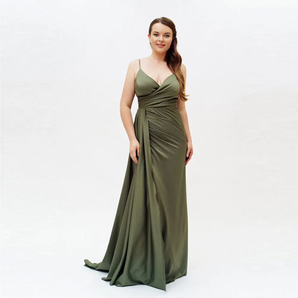 

Khaki Plus Size Evening Dresses Satin Sleeveless Spaghetti Strap V-neck Pleat Straight Prom Gown Sweep Train Vestidos De Fiesta