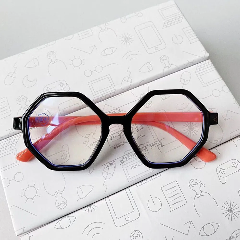 Children's Anti-blue Light Polygon Glasses Large Frame Computer Eyeglasses Myopia Glasses Frame Candy Color Silicone Flat Lens
Children's Anti-blue Light Polygon Glasses Large Frame Computer Eyeglasses Myopia Glasses Frame Candy Color Silicone Flat Lens