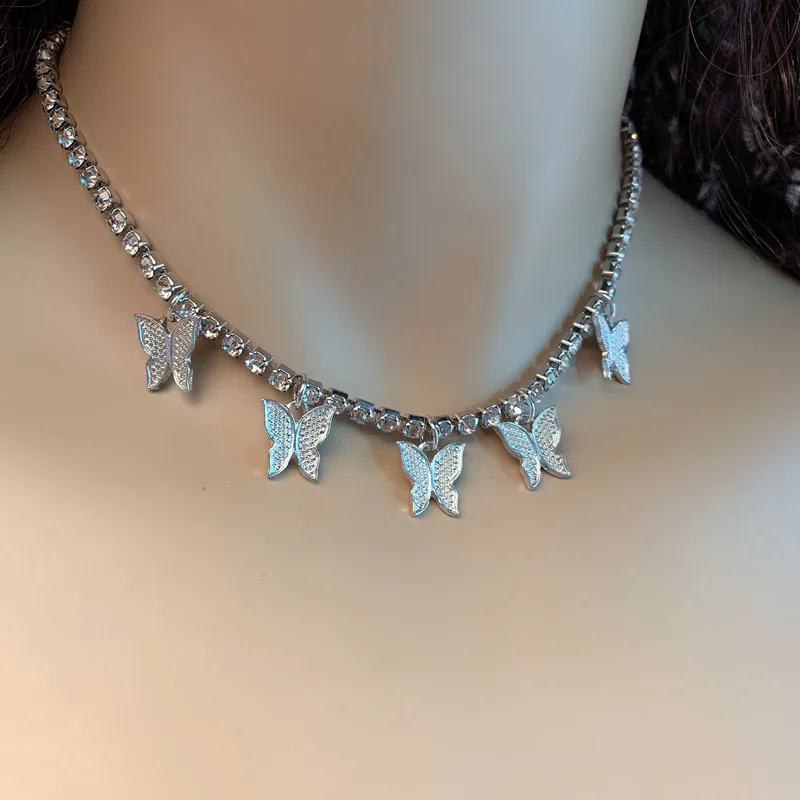 European and American Crossover Geometric Single Layer Solid Crystal Necklace Elegant Set Butterfly Tassel Necklace
European and American Crossover Geometric Single Layer Solid Crystal Necklace Elegant Set Butterfly Tassel Necklace